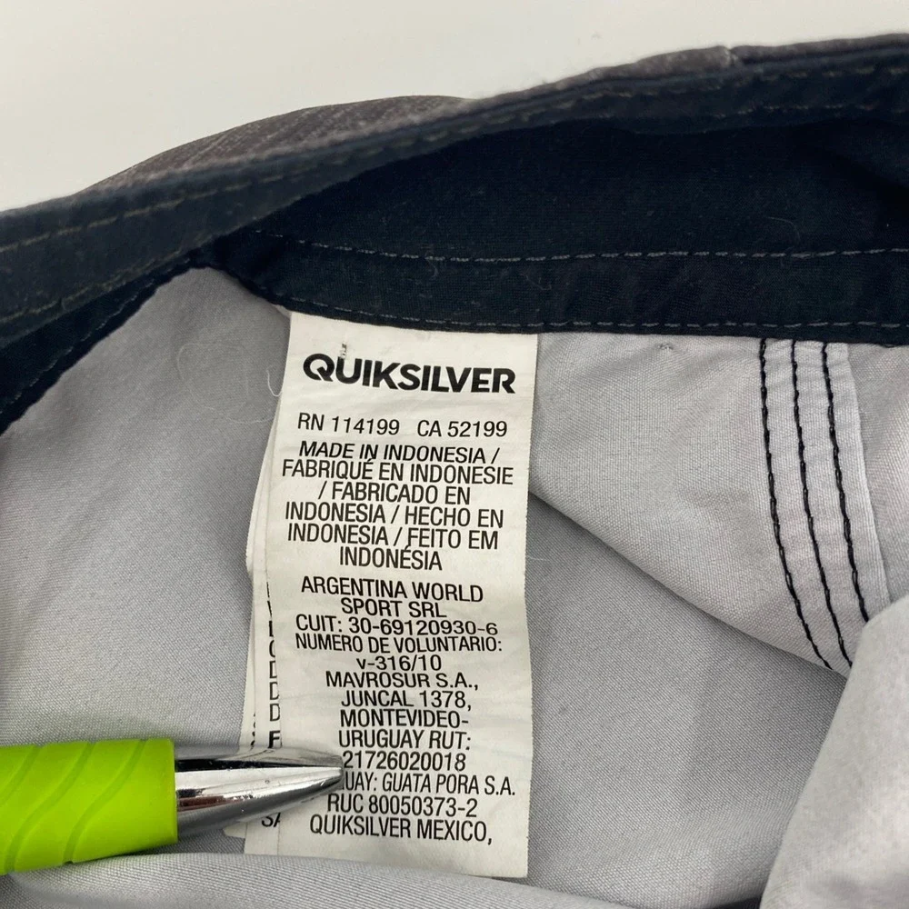 Quiksilver Board Shorts Mens 30 Charcoal Yellow Striped Surf‎ Swim Trunks Summer